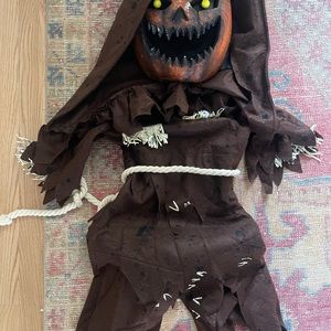 Boys Halloween scary Pumpkin Scarecrow Costume size 5-8T